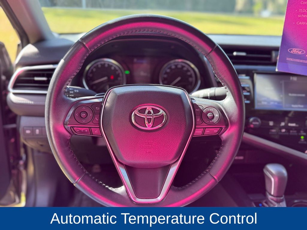 2018 Toyota Camry SE