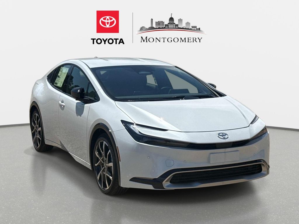 2026 Toyota Prius XSE's photo