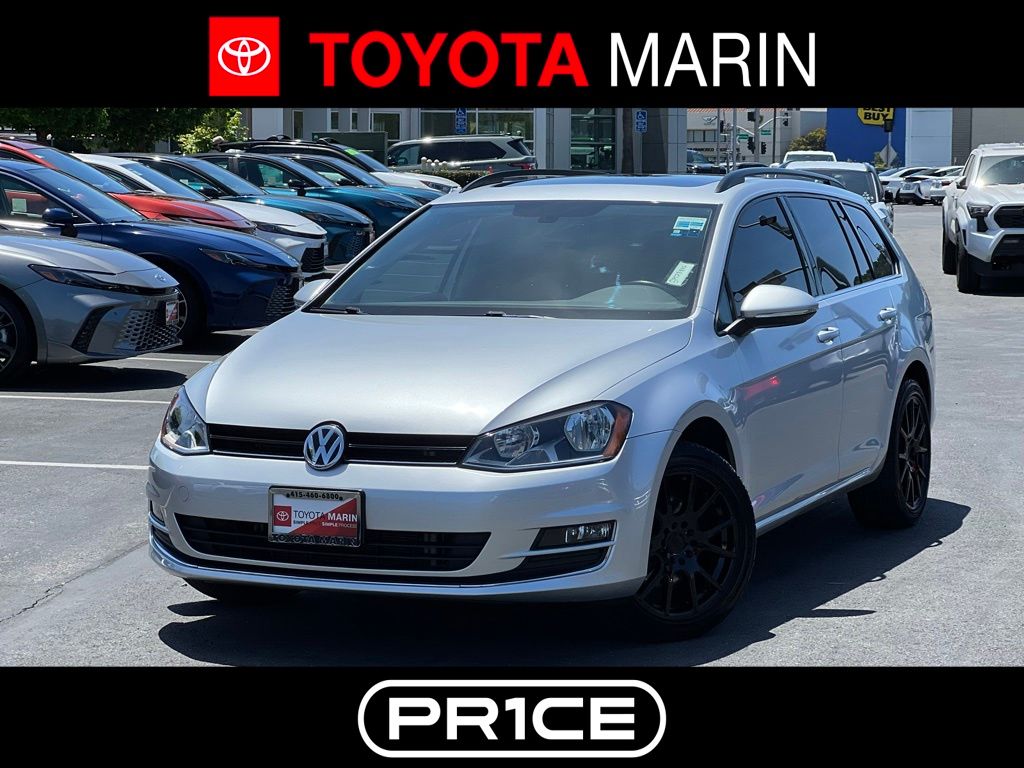 2017 Volkswagen Golf SportWagen TSI SE's photo