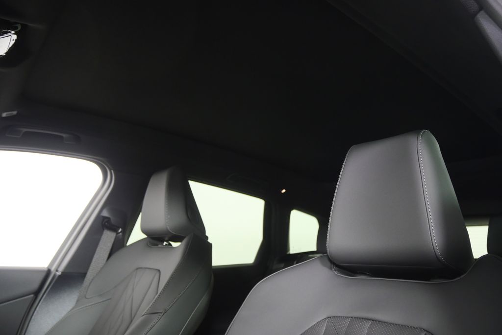 Thumbnail: 2026 BMW X3 - 11