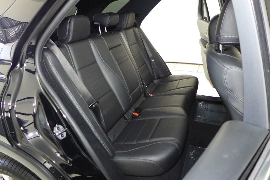 Thumbnail: 2023 Mercedes-Benz GLE - 20