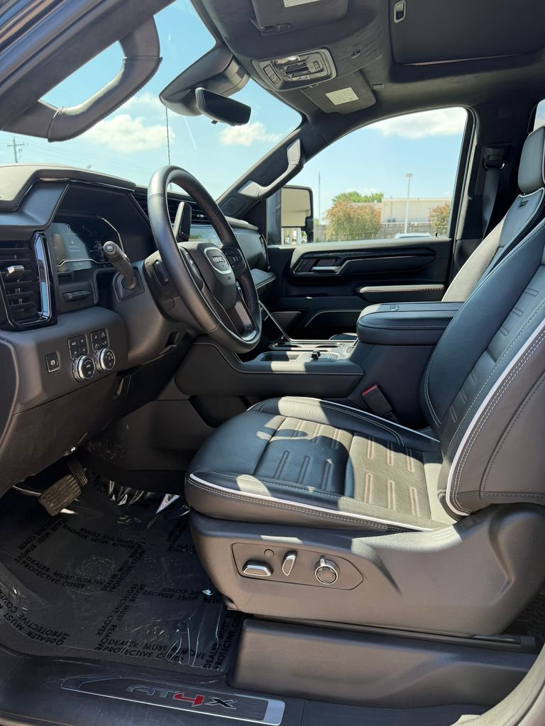 Used 2025 GMC Sierra 2500HD Truck