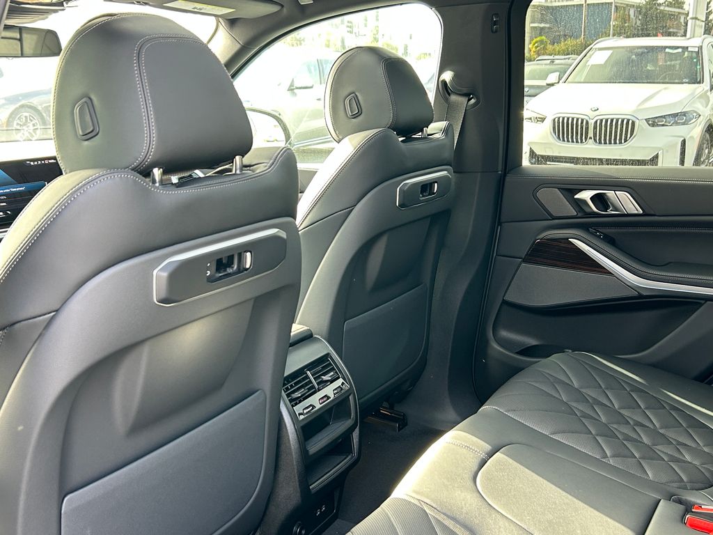 Thumbnail: 2026 BMW X5 - 31