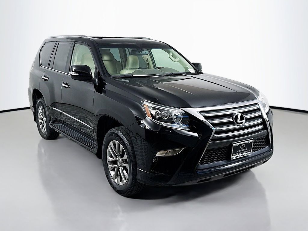 Thumbnail: 2016 Lexus GX - 3