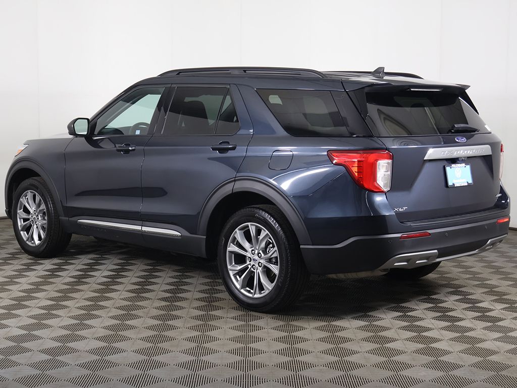 Used 2024 Blue Ford XLT image 8