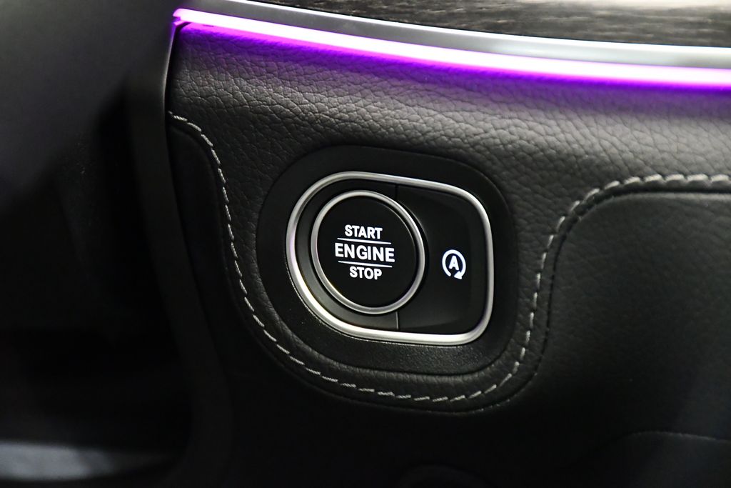 Thumbnail: 2026 Mercedes-Benz GLS - 28