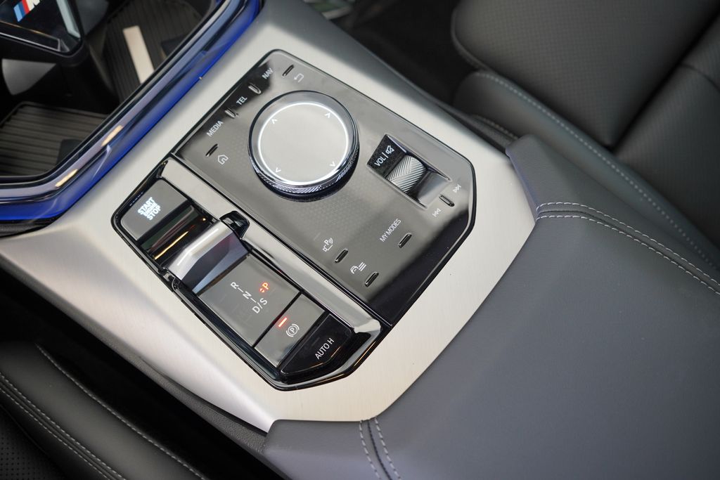 Thumbnail: 2026 BMW X3 - 19