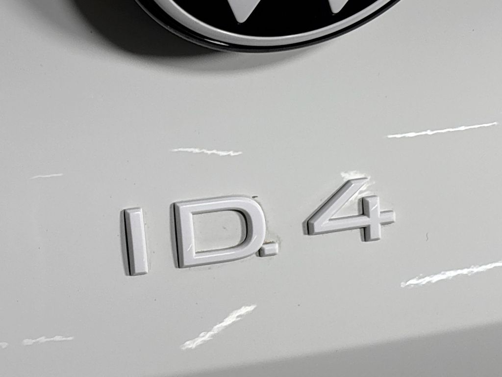 2023 Volkswagen ID.4 Standard