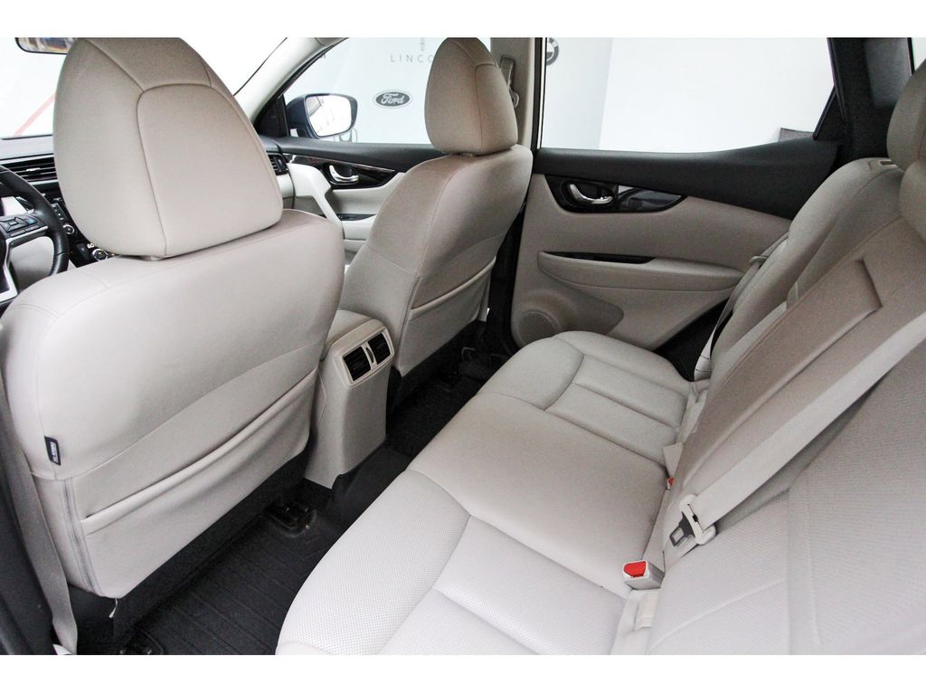 2022 Nissan Rogue Sport SL White at Monument Chevrolet