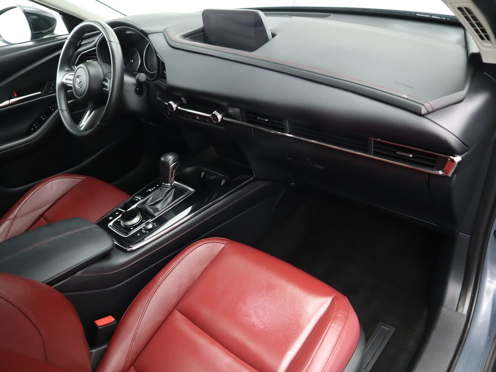 Thumbnail: 2022 Mazda CX-30 - 17