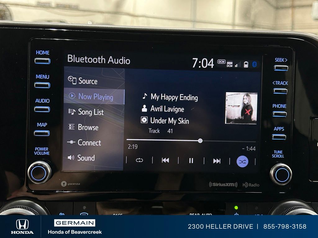 Used 2020 Black Toyota XLE image 22