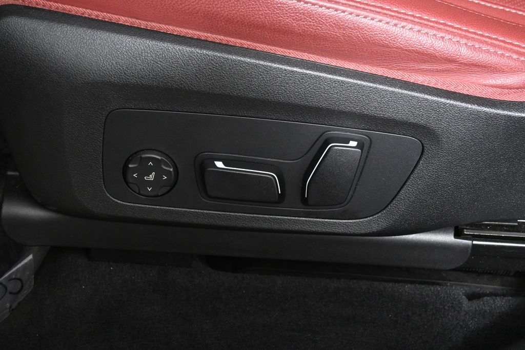 Thumbnail: 2024 BMW X3 - 28