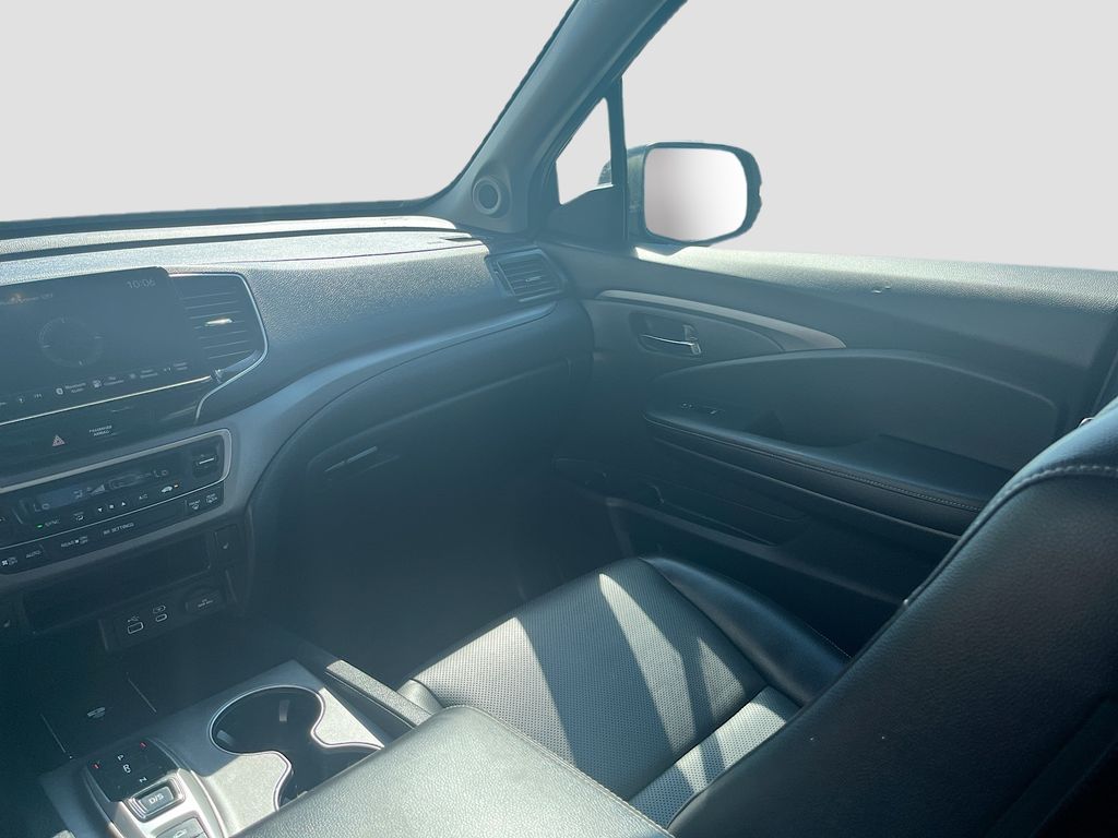 Used 2024 Gray Honda RTL image 25