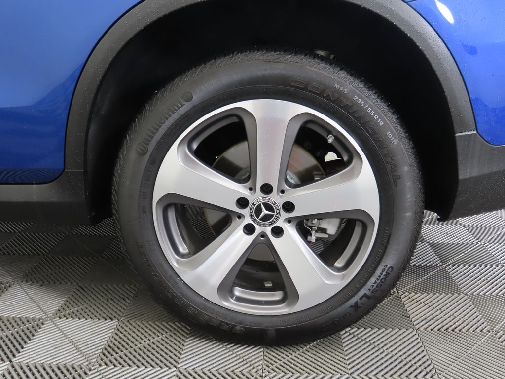 Thumbnail: 2022 Mercedes-Benz GLC - 31