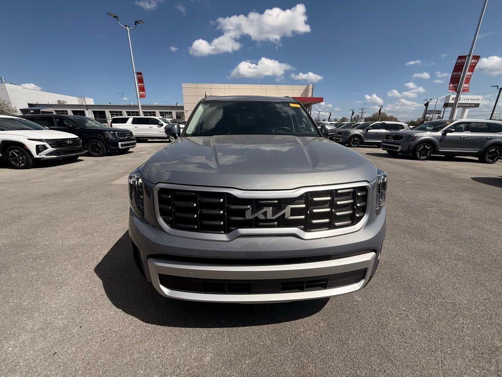 Everlasting Silver 2025 Kia Telluride S AWD SUV / Crossover All-Wheel Drive 8-Speed Automatic