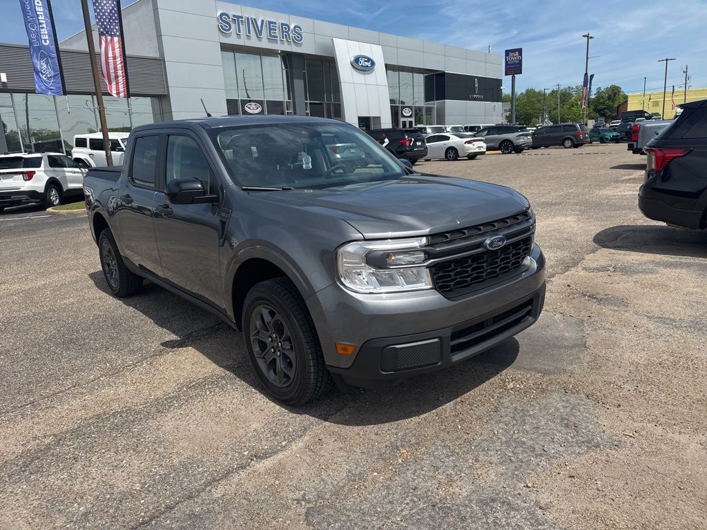 Carbonized Gray Metallic 2024 Ford Maverick XLT SuperCrew FWD Pickup Truck Front-Wheel Drive Continuously Variable Transmission