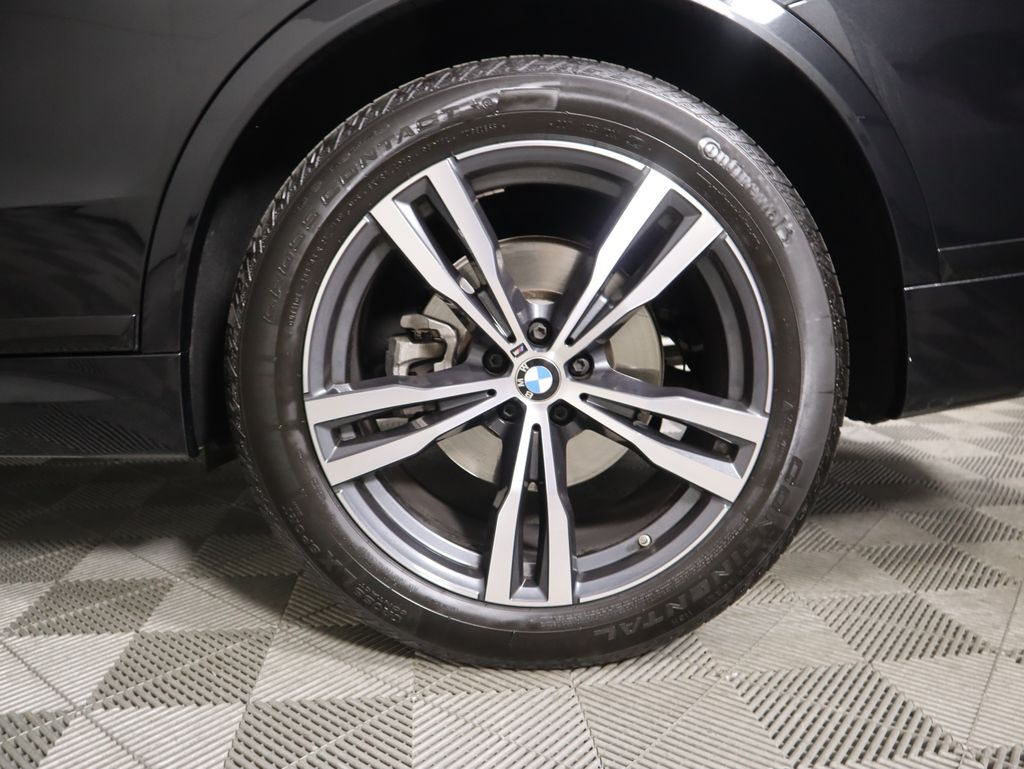 Thumbnail: 2023 BMW X7 - 32
