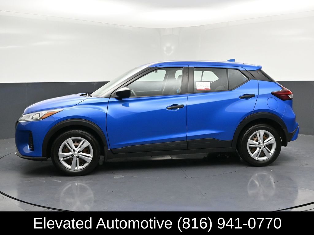 Used 2022 Nissan Kicks S with VIN 3N1CP5BV5NL483139 for sale in Kansas City