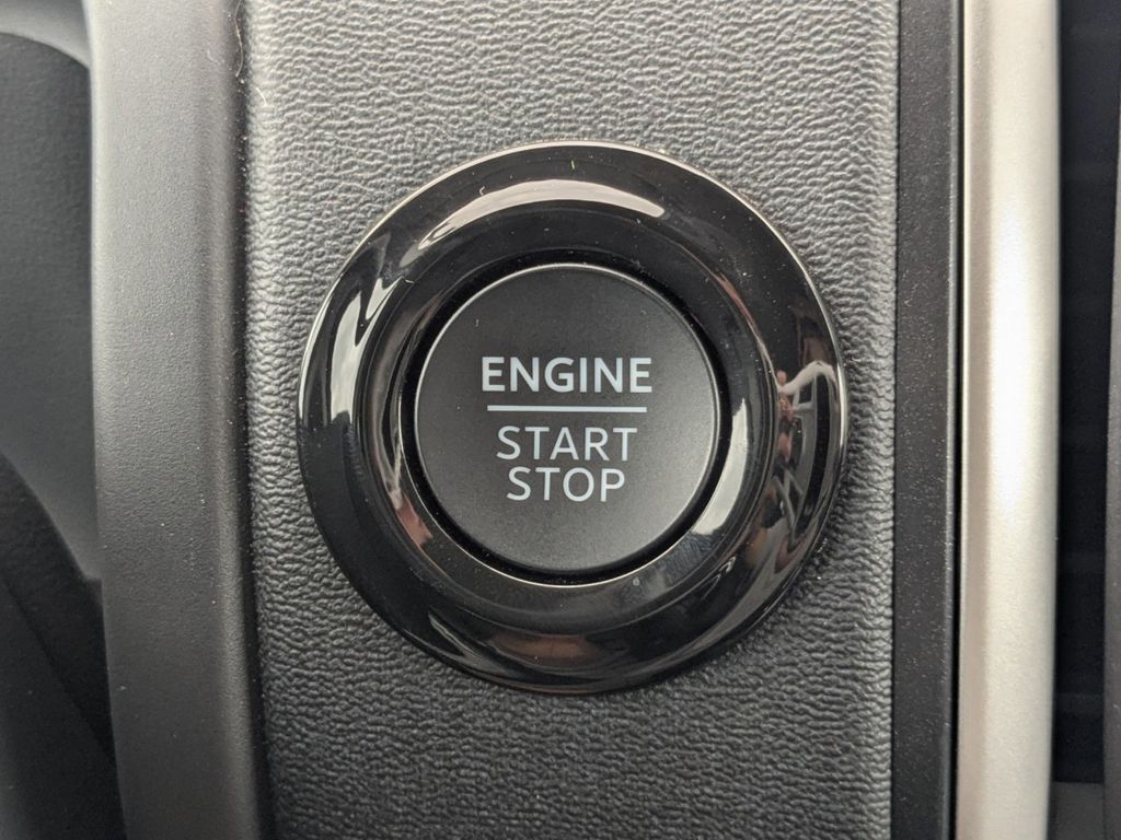 2025 Ford Expedition Active MAX