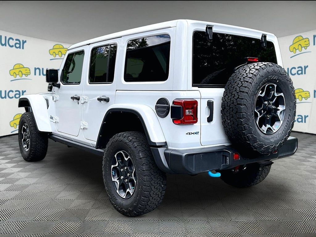 2023 Jeep Wrangler — photo 5