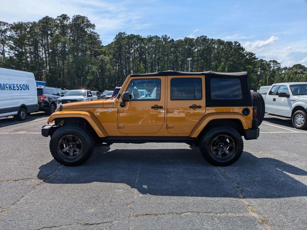 2014 Jeep Wrangler Unlimited Sahara