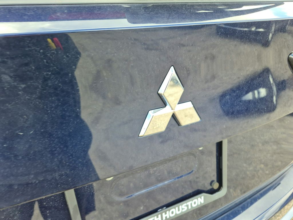 2026 Mitsubishi Outlander SE - 11