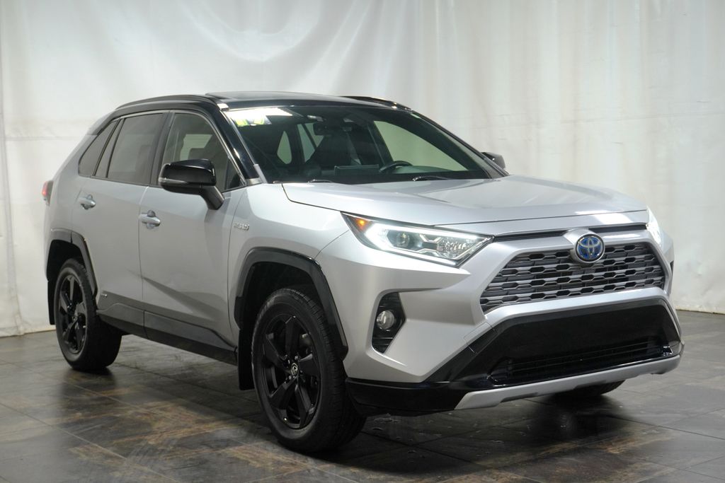 2019 Toyota RAV4 Hybrid XSE
