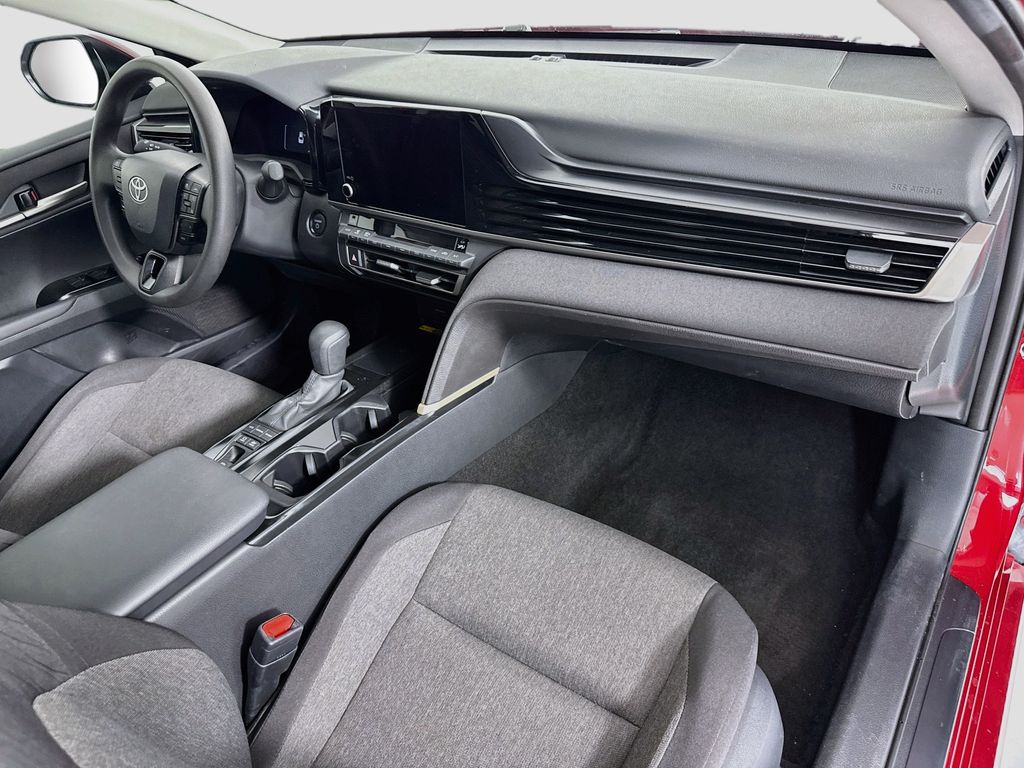 Thumbnail: 2025 Toyota Camry - 17