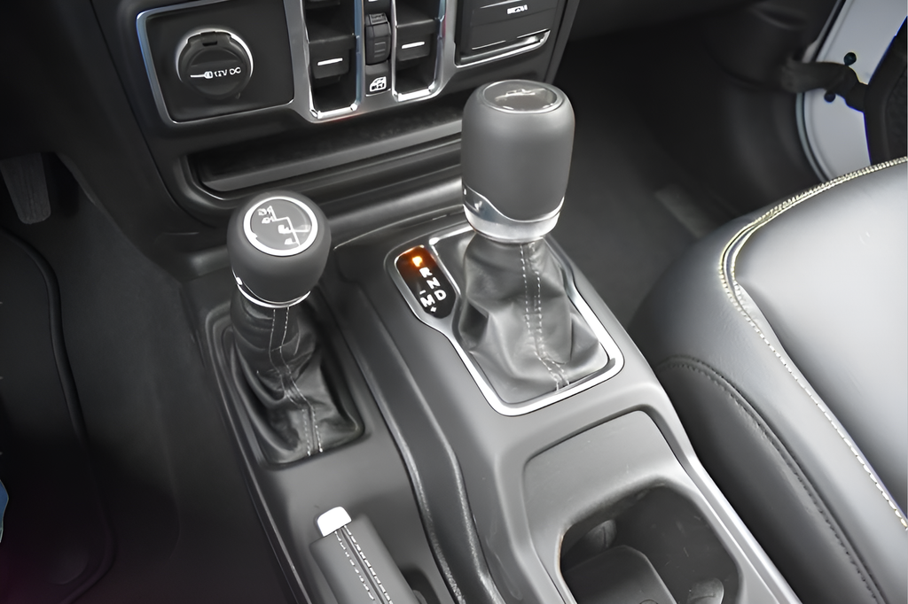 New Car 2025 Jeep Gladiator  Texas Trail For Sale In Austin, Texas