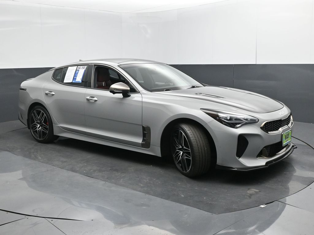 2023 Kia Stinger GT2