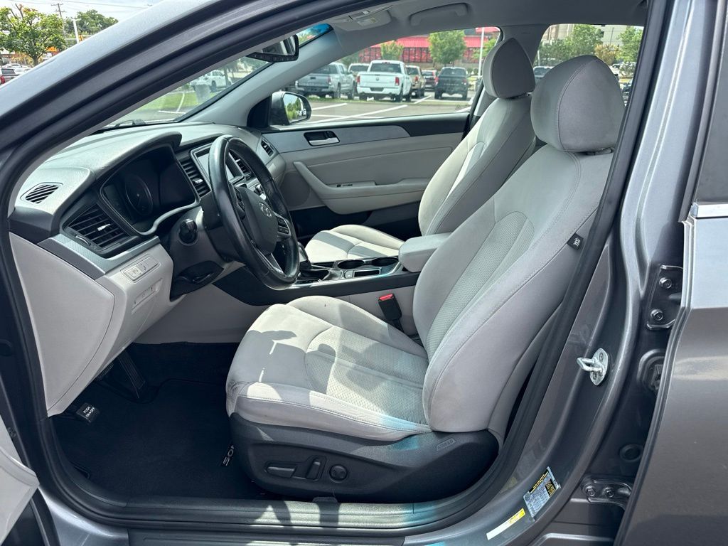 Used 2018 Hyundai Sonata Sedan