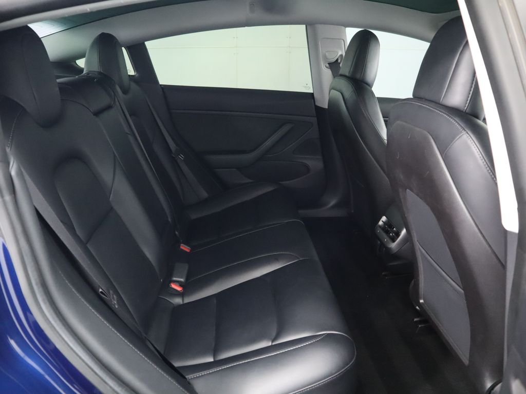 2019 Tesla Model 3 Performance 23