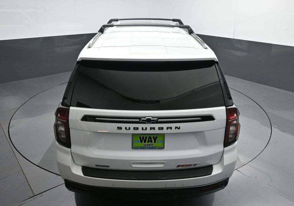 2023 Chevrolet Suburban 4WD RST