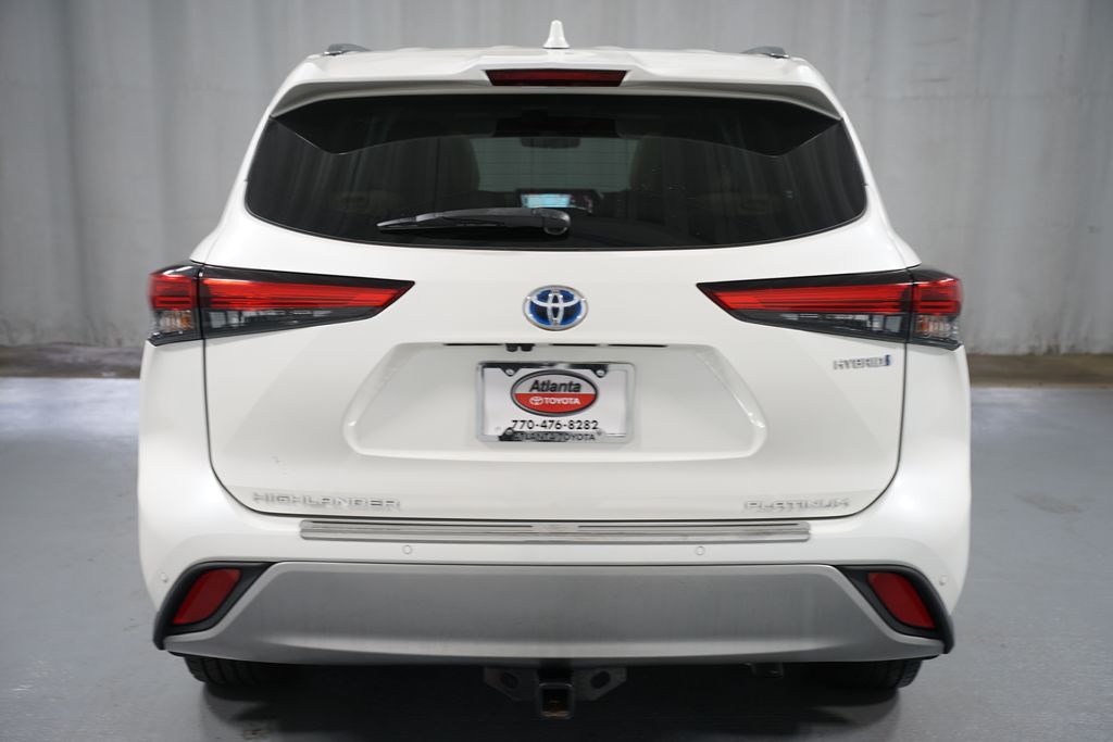 Thumbnail: 2020 Toyota Highlander - 7