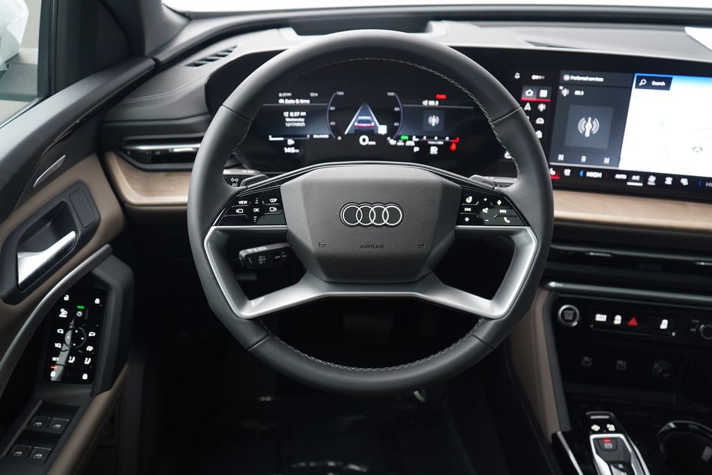 Thumbnail: 2025 Audi Q5 - 9