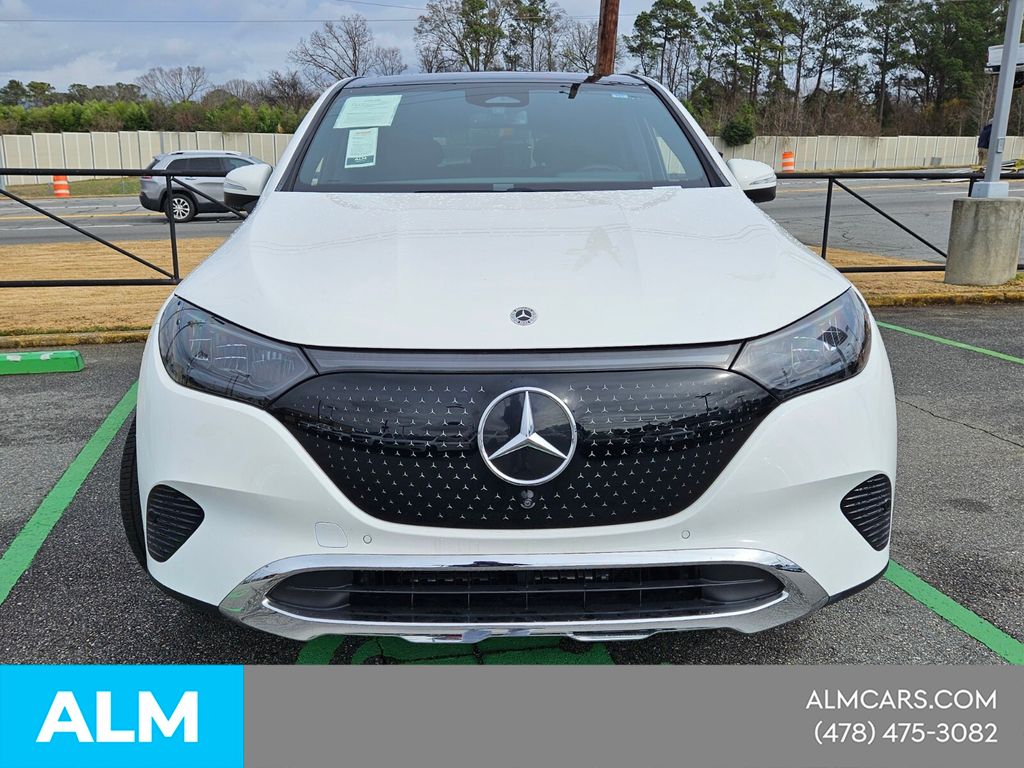Used 2024 White Mercedes-Benz 350 SUV image 3