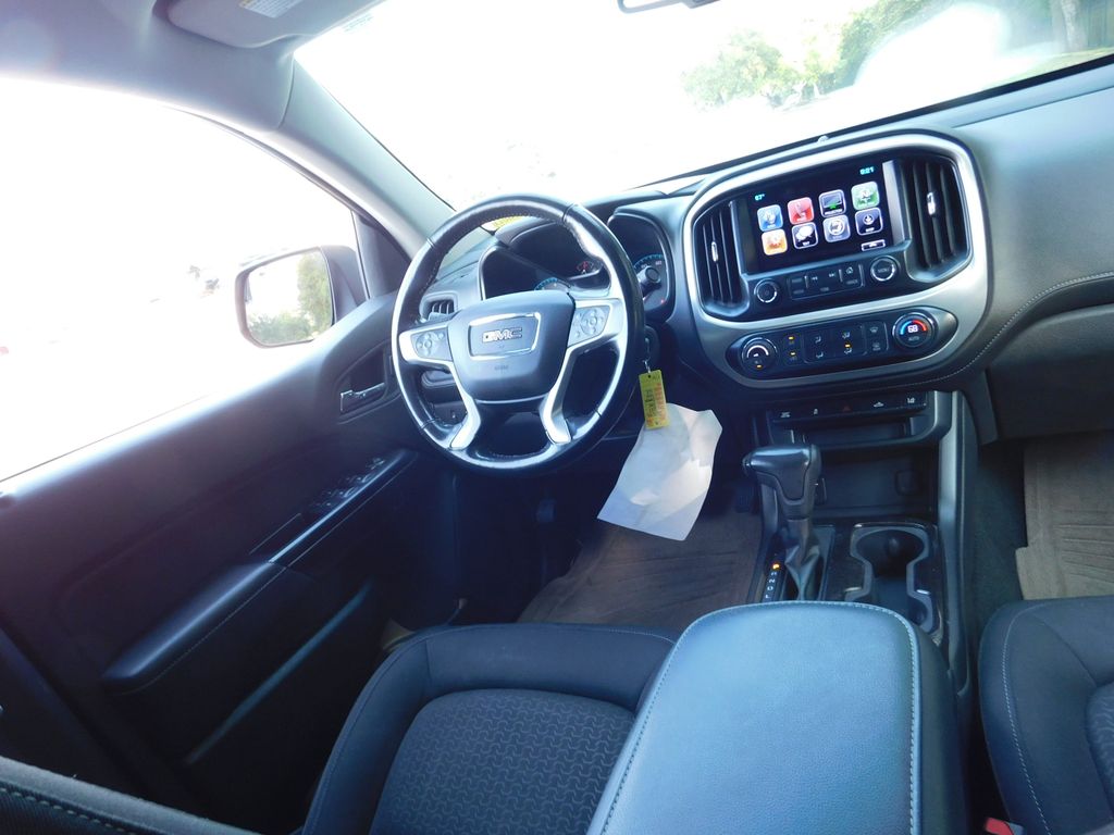 Thumbnail: 2017 GMC Canyon - 6