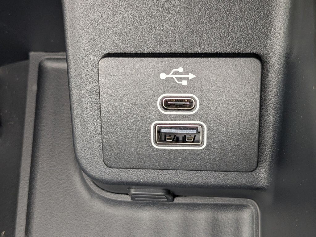 2025 Ford Expedition Active MAX