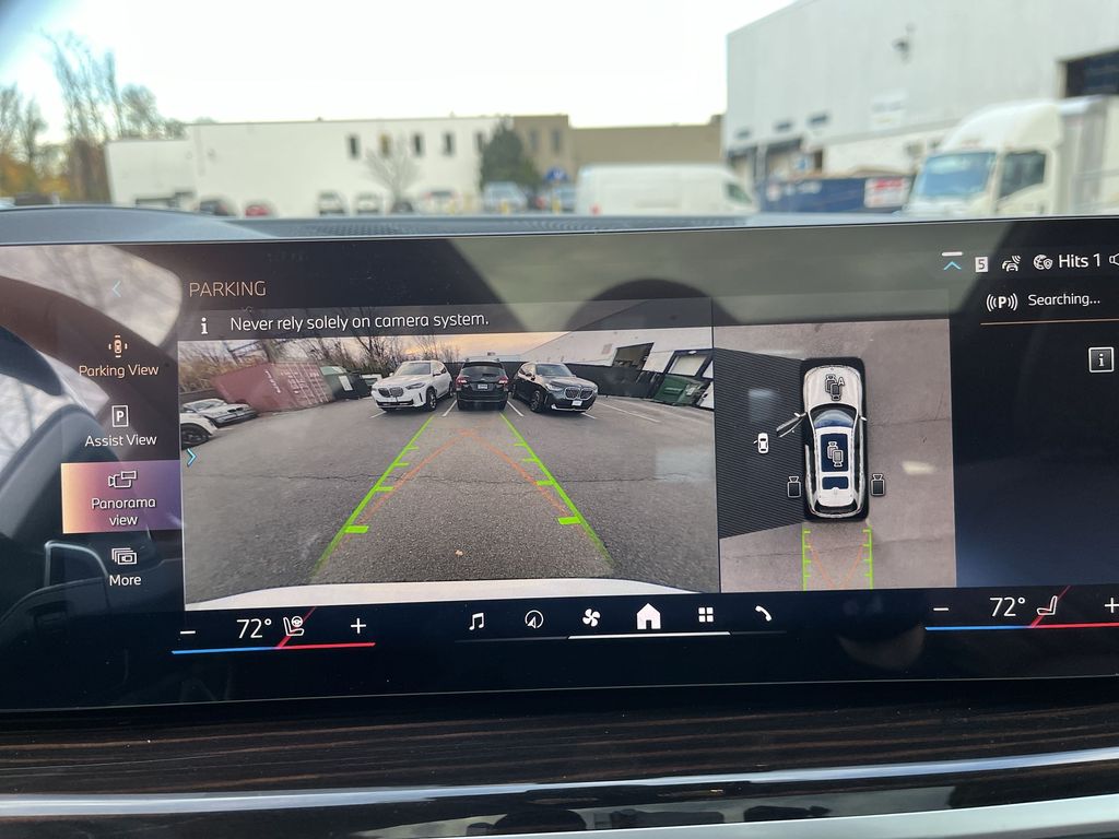 Thumbnail: 2026 BMW X7 - 17