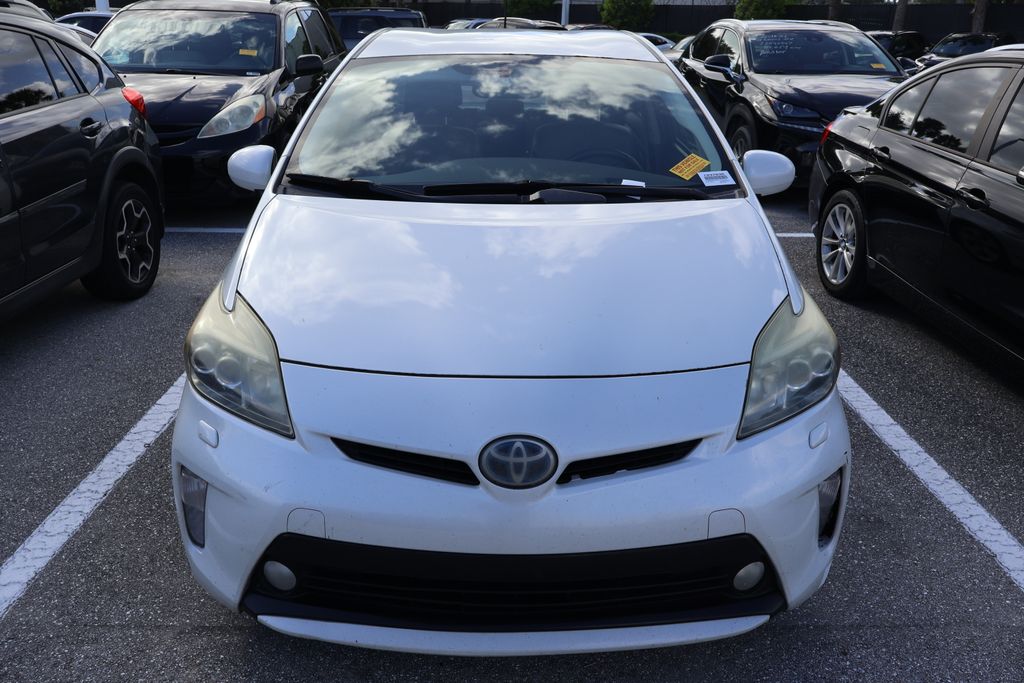 Thumbnail: 2015 Toyota Prius - 5