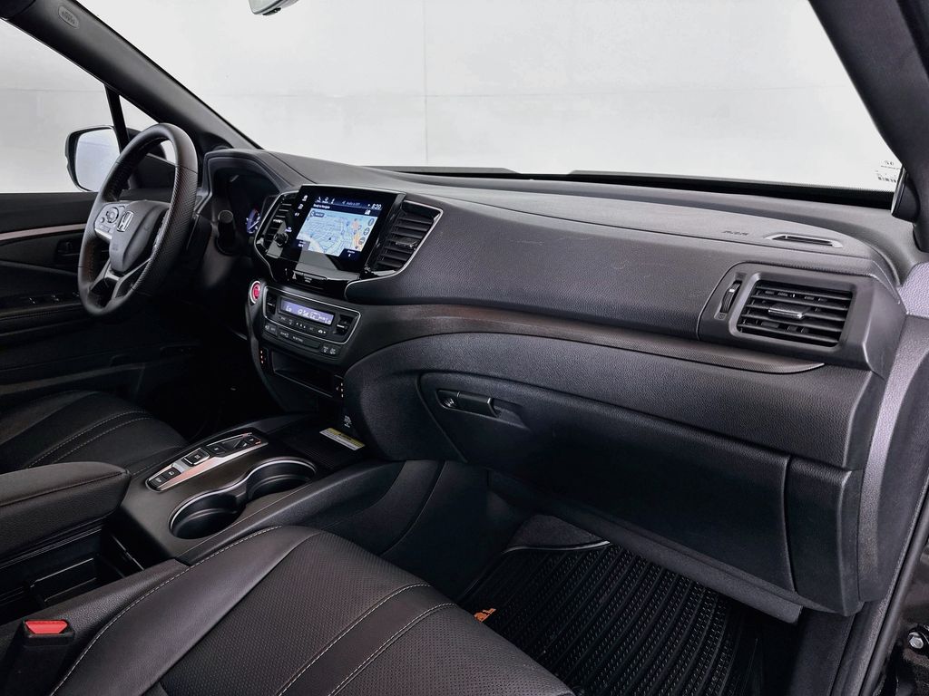 Thumbnail: 2023 Honda Passport - 30