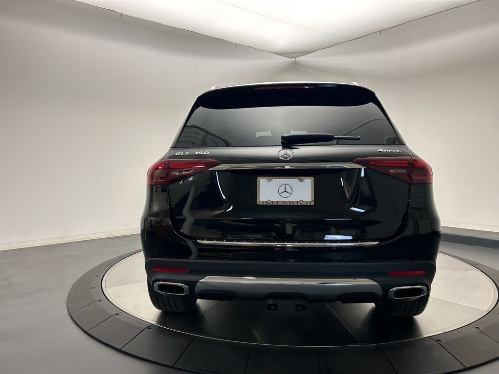 Thumbnail: 2026 Mercedes-Benz GLE - 6