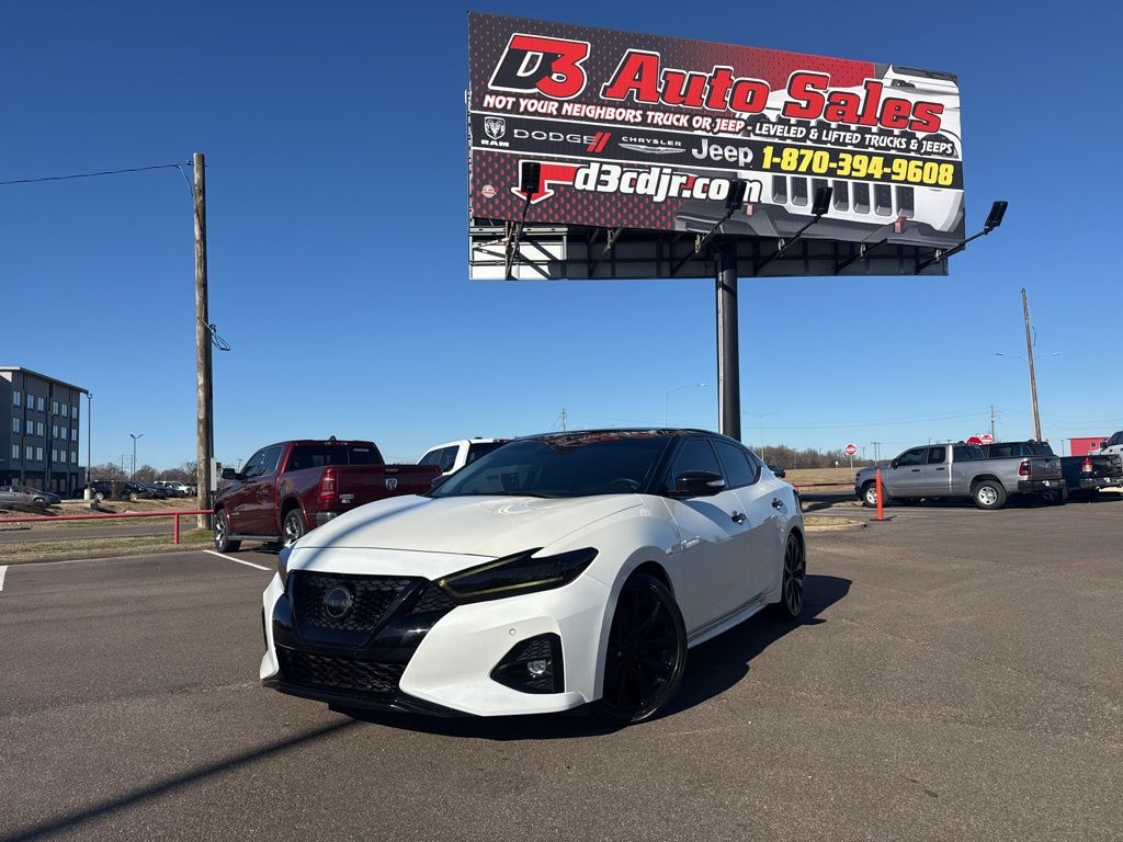 2023 Nissan Maxima Platinum FWD