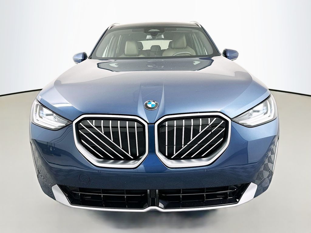 Thumbnail: 2026 BMW X3 - 2