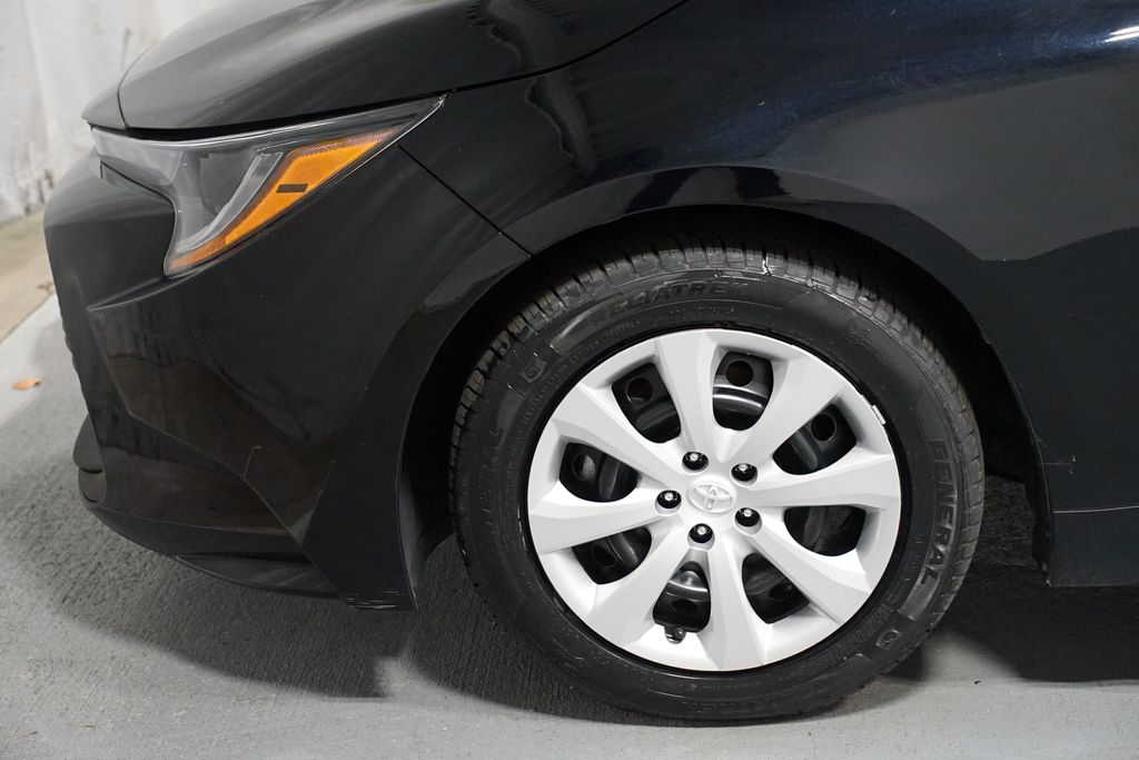 Thumbnail: 2024 Toyota Corolla - 5