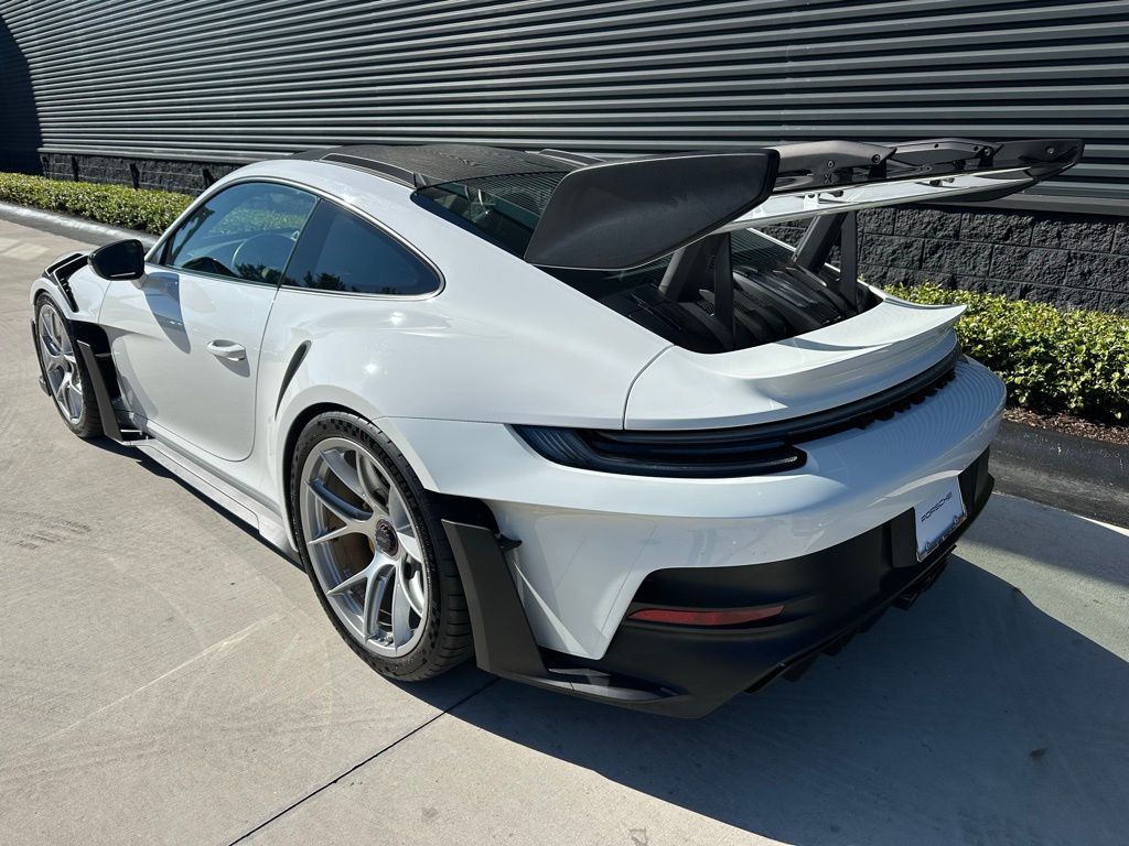 Thumbnail: 2025 Porsche 911 - 3