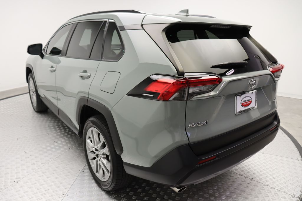 Thumbnail: 2023 Toyota RAV4 - 11