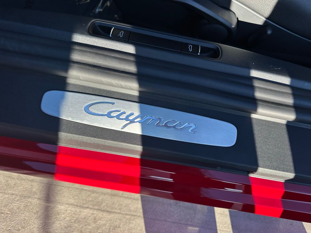 Thumbnail: 2025 Porsche 718 Cayman - 22