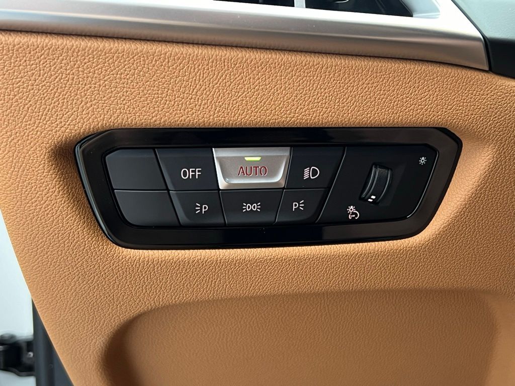 Thumbnail: 2026 BMW 3 Series - 20