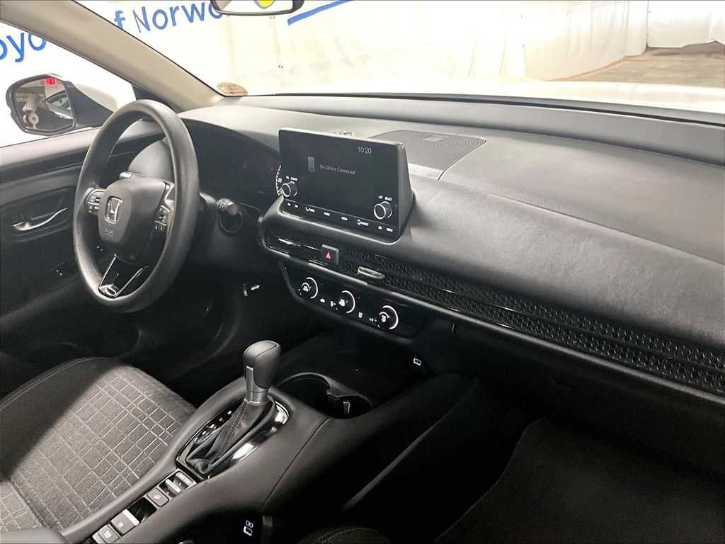 2023 Honda HR-V — photo 14